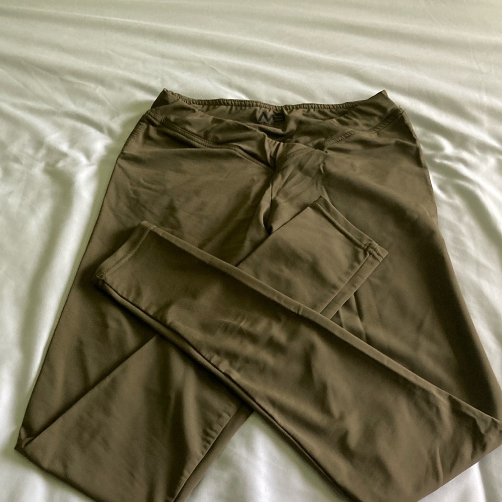 Olive green, mini beast leggings